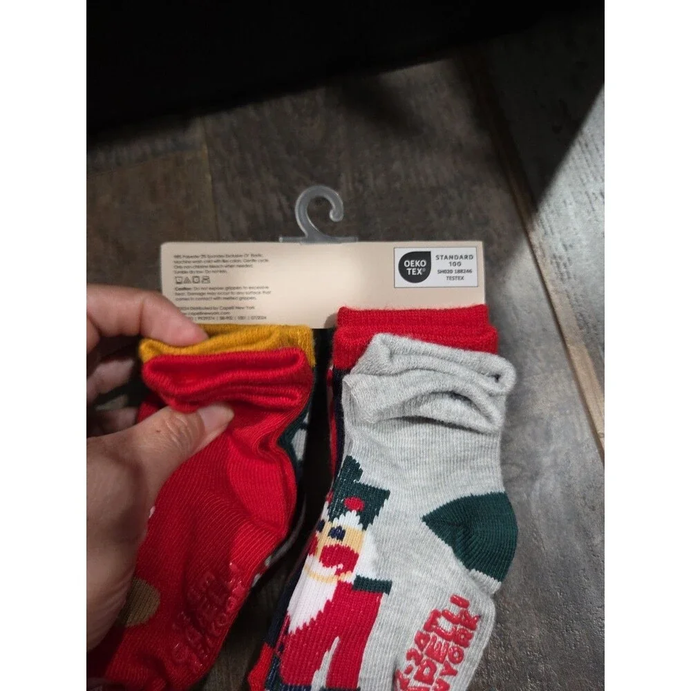 NIP Capelli New York Christmas Socks 12-24 Month Snowman Penguin Gingerbread B10